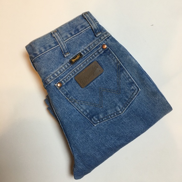 Wrangler Denim - NEW! High rise vintage wrangler denim jeans